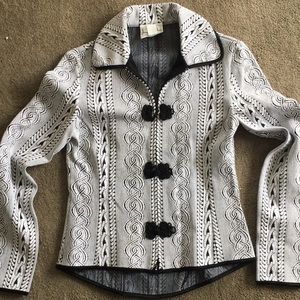 Joseph Ribkoff B&W Jacket. Size 8 zip up